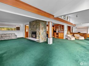 16051 SE 16th Street, Bellevue WA 98008