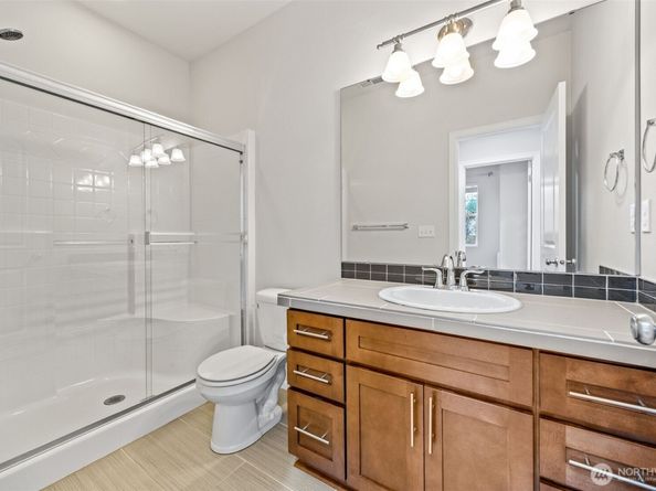 32362 48th Avenue S, Auburn WA 98001