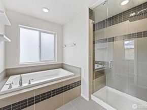 32362 48th Avenue S, Auburn WA 98001