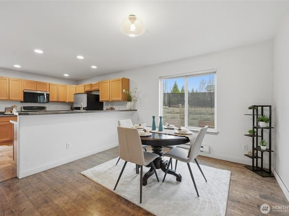 2504 103rd Drive SE, Lake Stevens WA 98258