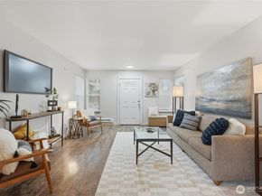 2504 103rd Drive SE, Lake Stevens WA 98258