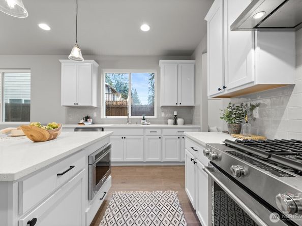 1720 S Lake Stickney Drive, Lynnwood WA 98087