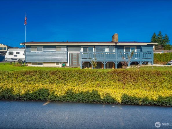 304 S 213th Street, Des Moines WA 98198