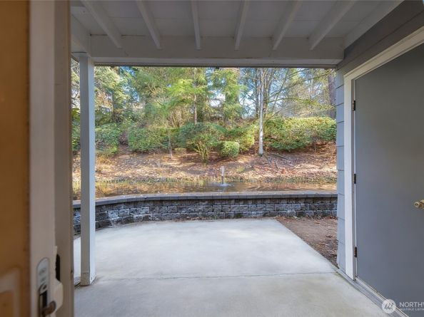10026 NE 127th Place D117, Kirkland WA 98034