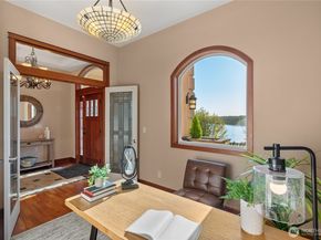 20619 NE 16th Street, Sammamish WA 98074