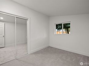 1521 N 3rd Street, Renton WA 98057