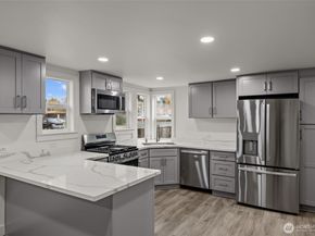 1521 N 3rd Street, Renton WA 98057