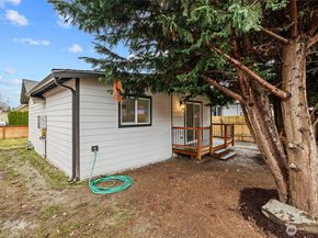 1521 N 3rd Street, Renton WA 98057