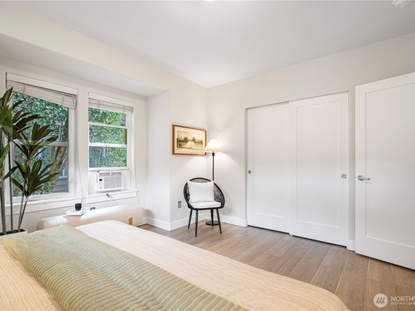 422 Federal Ave E B, Seattle WA 98102