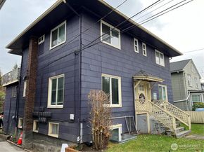 5026 20th Avenue NE, Seattle WA 98105