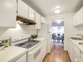 9900 NE 124th Street 1315, Kirkland WA 98034