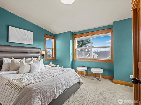 3018 SW Hinds Street, Seattle WA 98126