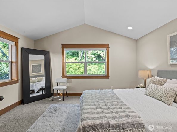 3018 SW Hinds Street, Seattle WA 98126