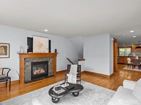 3018 SW Hinds Street, Seattle WA 98126