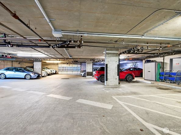 1388 Alki Avenue SW 202, Seattle WA 98116