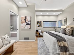 1388 Alki Avenue SW 202, Seattle WA 98116