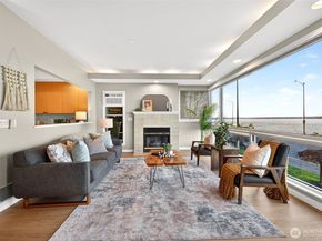 1388 Alki Avenue SW 202, Seattle WA 98116