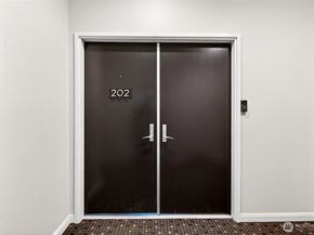 1388 Alki Avenue SW 202, Seattle WA 98116