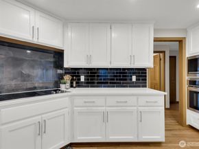 15901 30th Drive SE, Mill Creek WA 98012