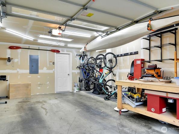 7020 Holly Park Drive S W2, Seattle WA 98118