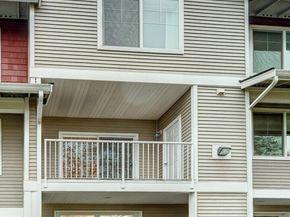 7020 Holly Park Drive S W2, Seattle WA 98118