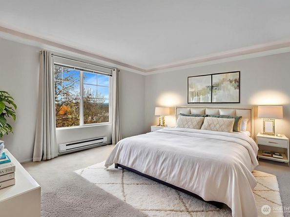 7020 Holly Park Drive S W2, Seattle WA 98118