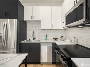 8018 24th Avenue NW B, Seattle WA 98117