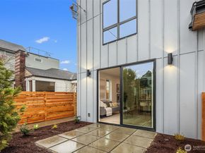 8018 24th Avenue NW B, Seattle WA 98117