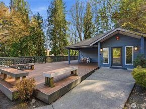 15615 Waynita Way B303, Bothell WA 98011