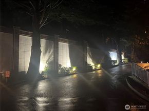 15615 Waynita Way B303, Bothell WA 98011