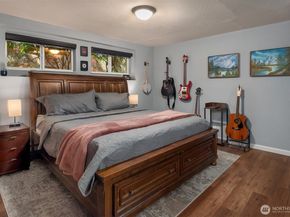 17112 136th Place SE, Renton WA 98058