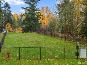 17112 136th Place SE, Renton WA 98058