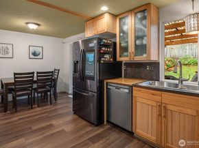 17112 136th Place SE, Renton WA 98058