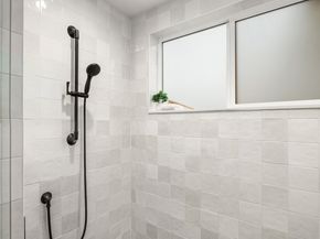 7714 30th Avenue NW 1, Seattle WA 98117