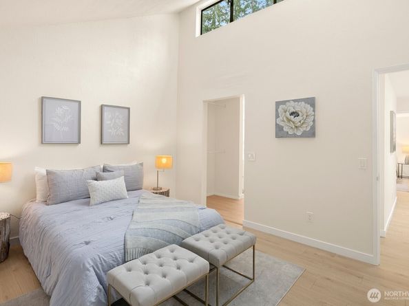 6234 138th Avenue NE 201, Redmond WA 98052