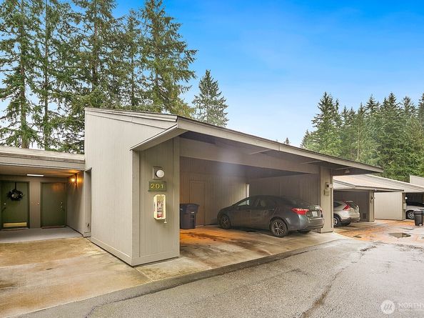 6234 138th Avenue NE 201, Redmond WA 98052