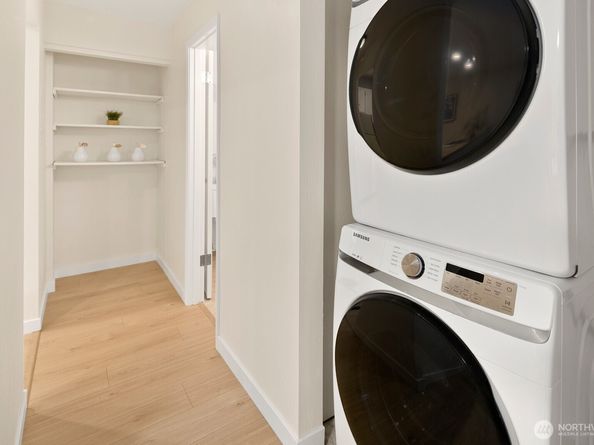 6234 138th Avenue NE 201, Redmond WA 98052