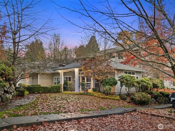 801 Ave N Rainer E324, Renton WA 98057