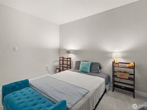 801 Ave N Rainer E324, Renton WA 98057