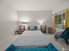 801 Ave N Rainer E324, Renton WA 98057