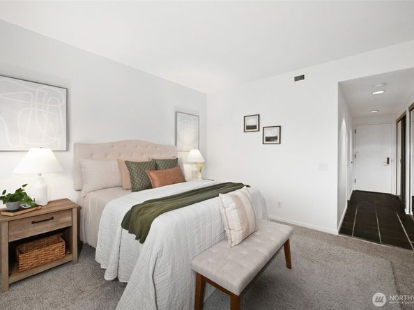 1301 Spring Street 10F, Seattle WA 98104