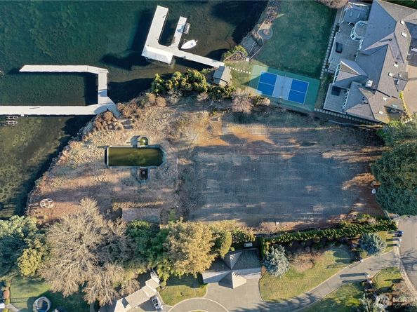 96 Cascade Key, Bellevue WA 98006