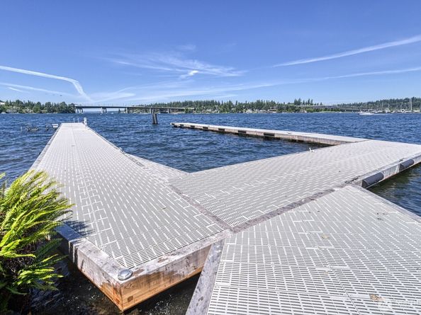 96 Cascade Key, Bellevue WA 98006