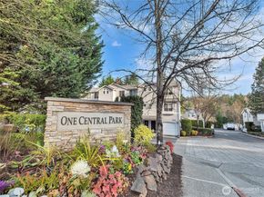2070 132nd Avenue SE 712, Bellevue WA 98005