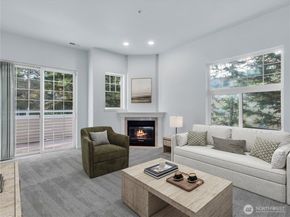 2070 132nd Avenue SE 712, Bellevue WA 98005