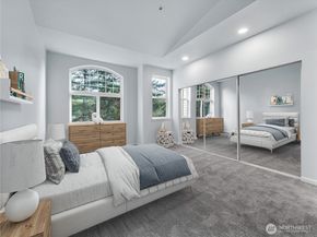 2070 132nd Avenue SE 712, Bellevue WA 98005