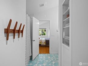 2522 SW Trenton Street, Seattle WA 98106