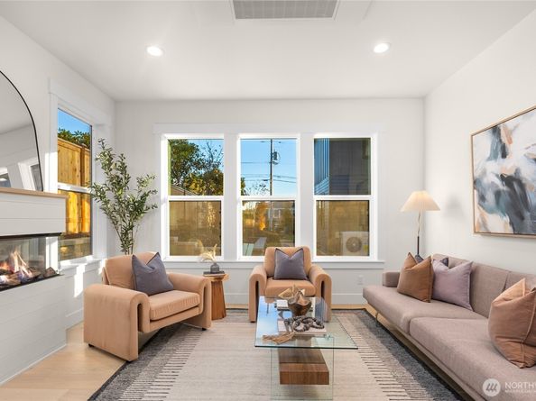 636 11th Avenue, Kirkland WA 98033