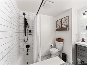 14408 141st Place SE, Renton WA 98059