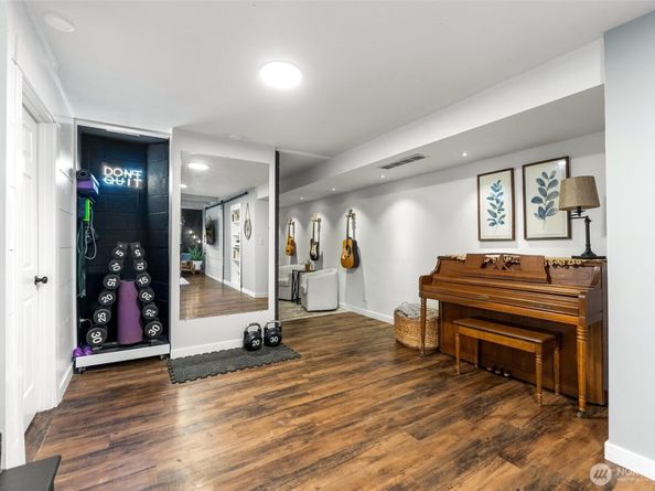 14408 141st Place SE, Renton WA 98059